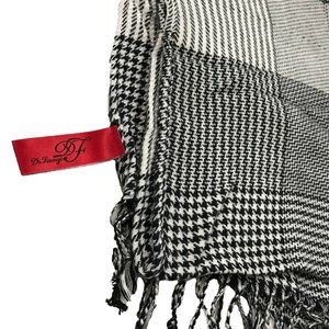 Di Firenze Black and White Houndstooth Scarf